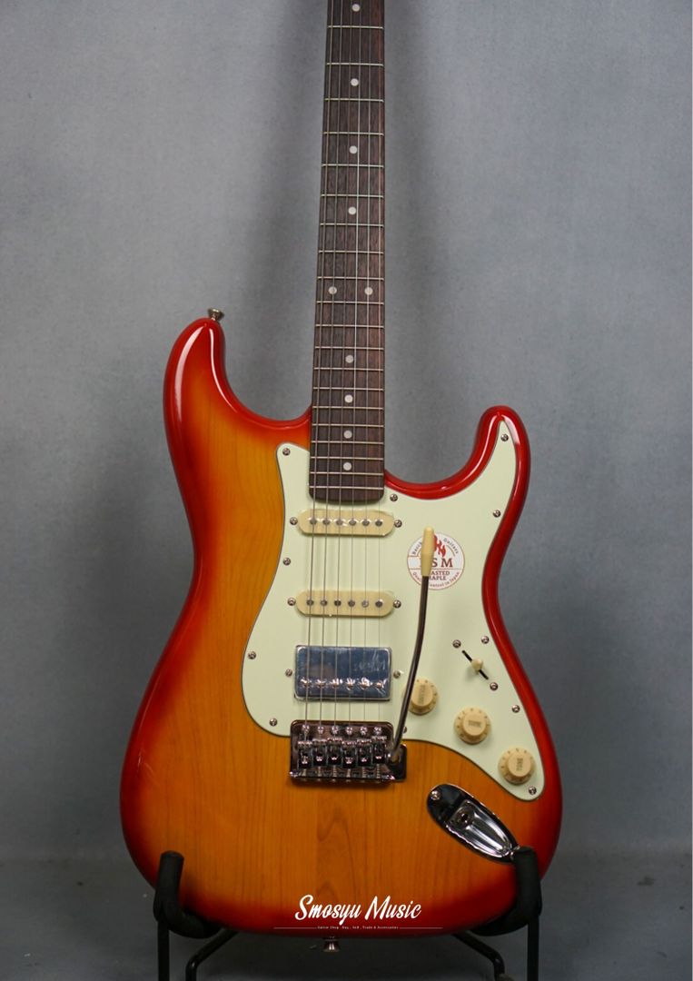 Bacchus Universe BST 2RSM/R Cherry Sunburst