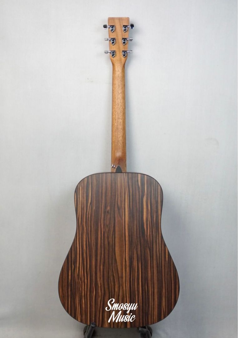 Martin D-X2E Acoustic Sunburst