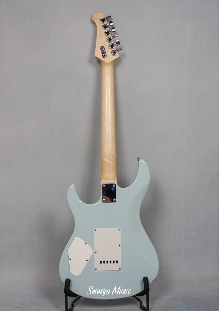 Yamaha Pacifica PAC 112VM Ice Blue