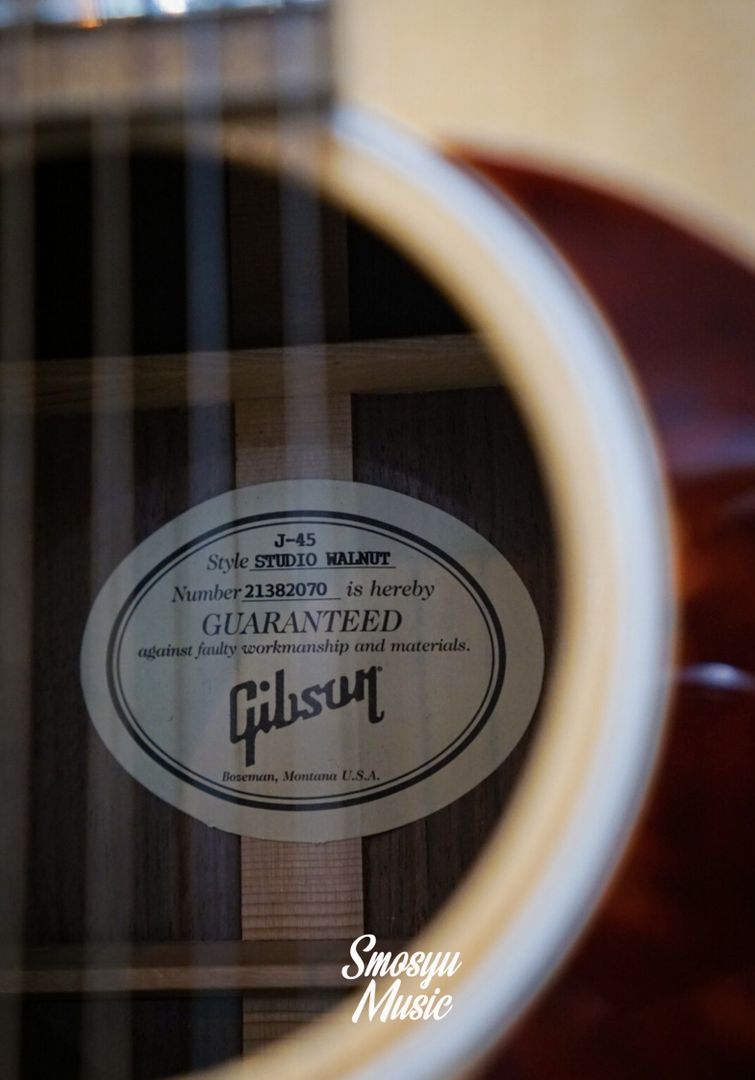 Gibson Studio J45 Walnut Antique Natural