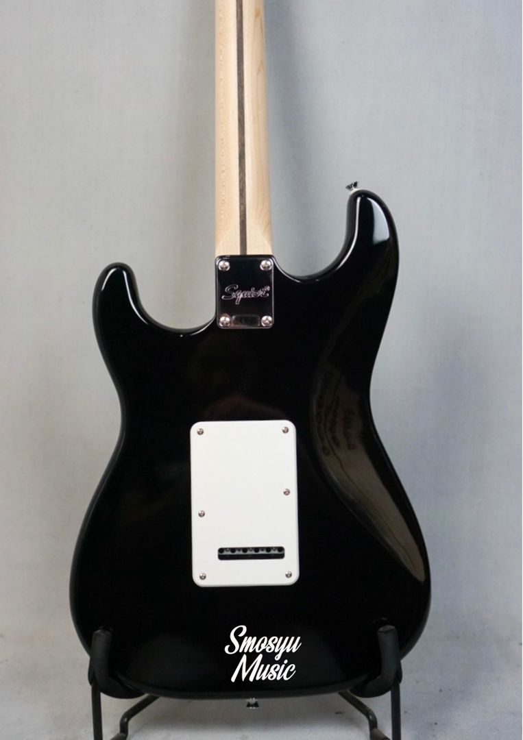 Squier Affinity Series Stratocaster Maple FB Black