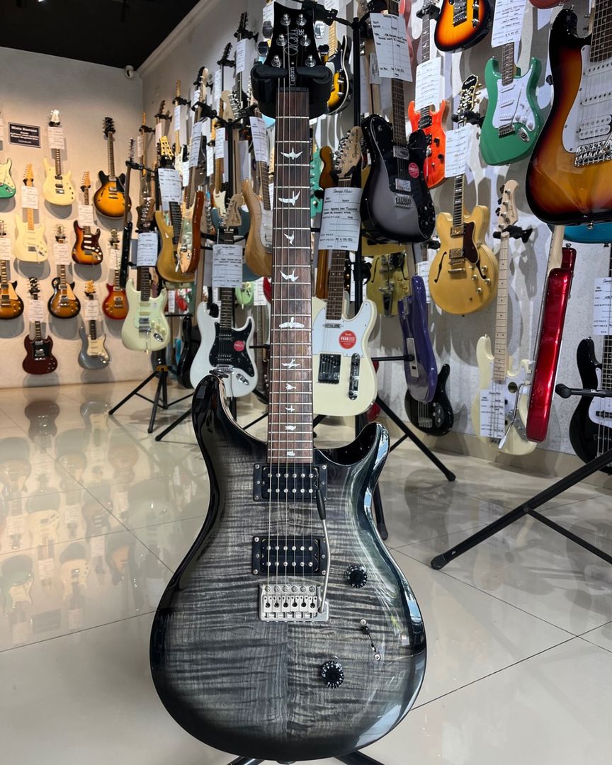 PRS SE Custom 24 Charcoal Fade Flame Maple