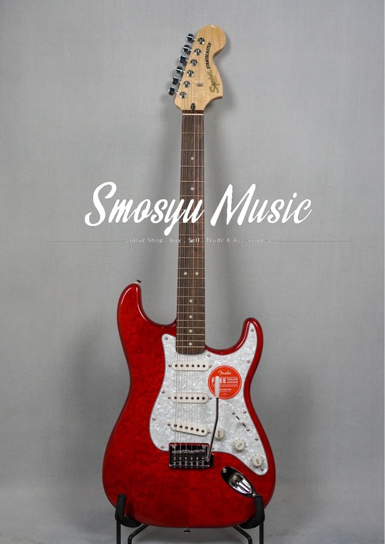 Squier FSR Affinity Series Stratocaster QMT Laurel FB Crimson Red Tranparent