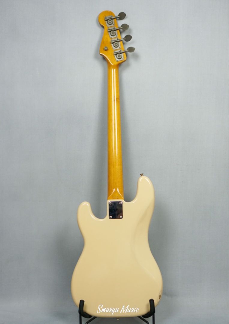 Fender Precision Bass Reissue 62 Japan