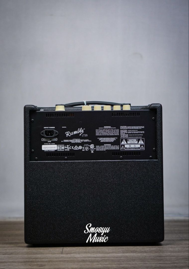 Amplifier Fender Rumble LT25